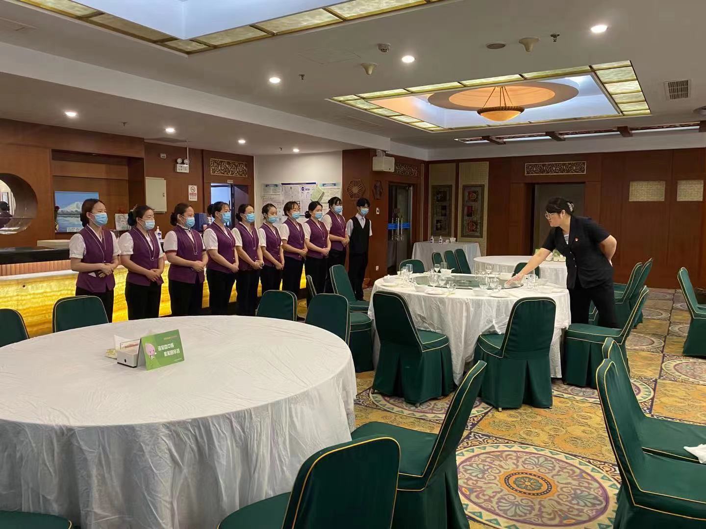 中央民族干部学院饮食服务科开展技能培训，以专业匠心烹出学员满意餐